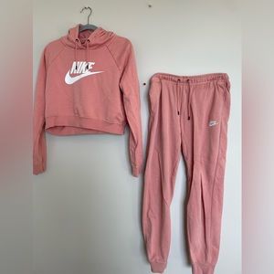 Nike Pink Sweatsuit
